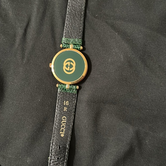 Vintage Gucci watch with Box - Picture 6 of 8
